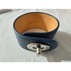 Coach Medium Leather Turnlock Cuff Bracelet Navy & Silver